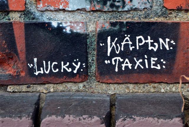 Schriftzug. Foto: Michael Becker
