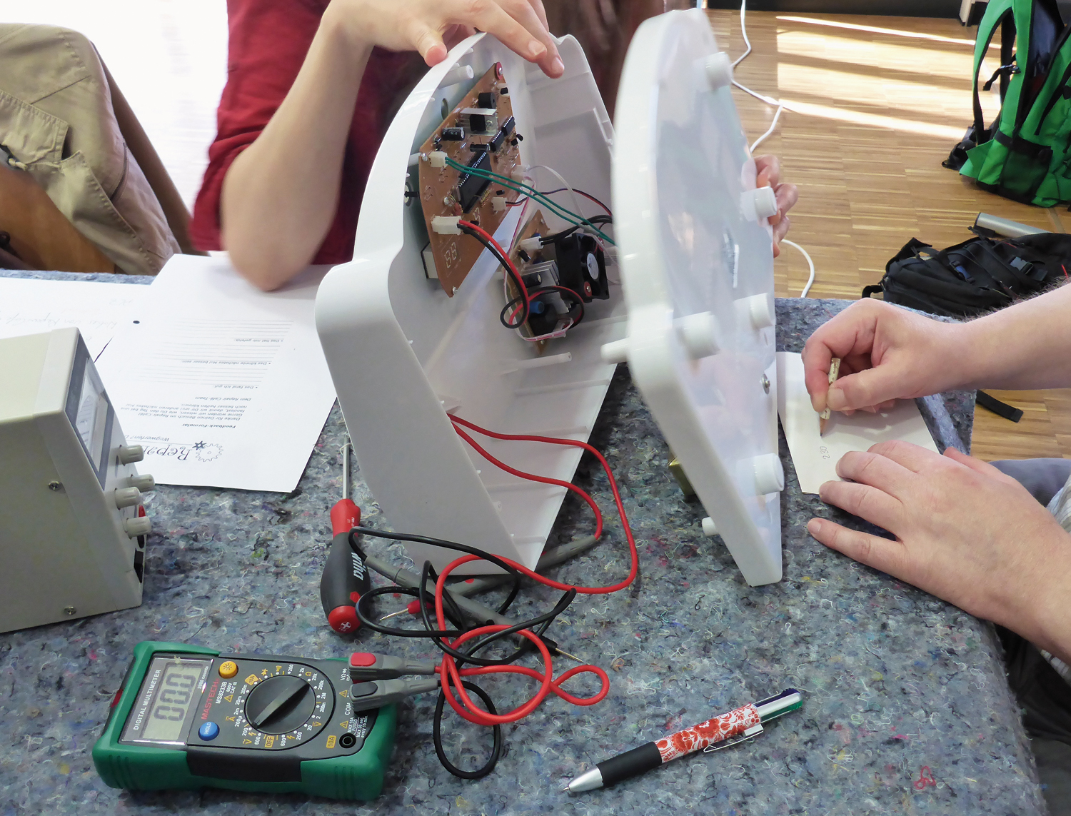 Repair Café: Ein neues Leben für den Toaster