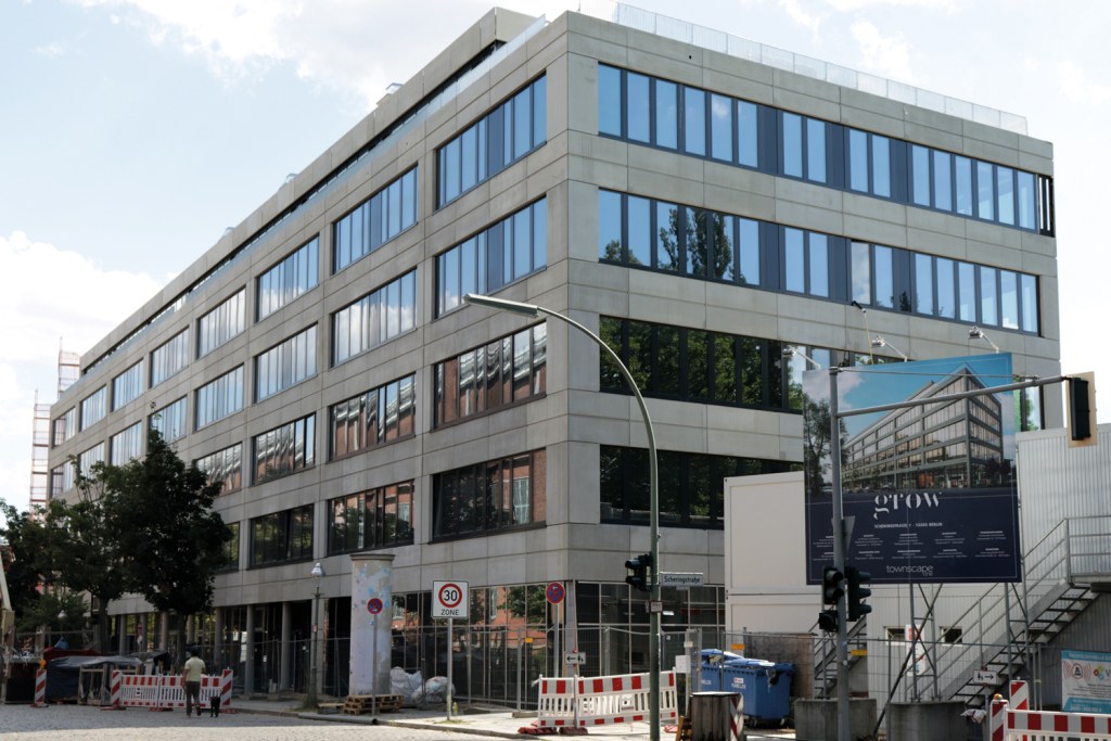 Das Gewerbehaus "The Grow"