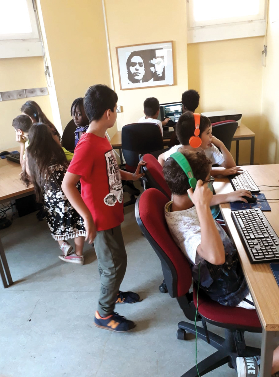 Im Jugendzentrum. Foto: DRK-Jugendzentrum