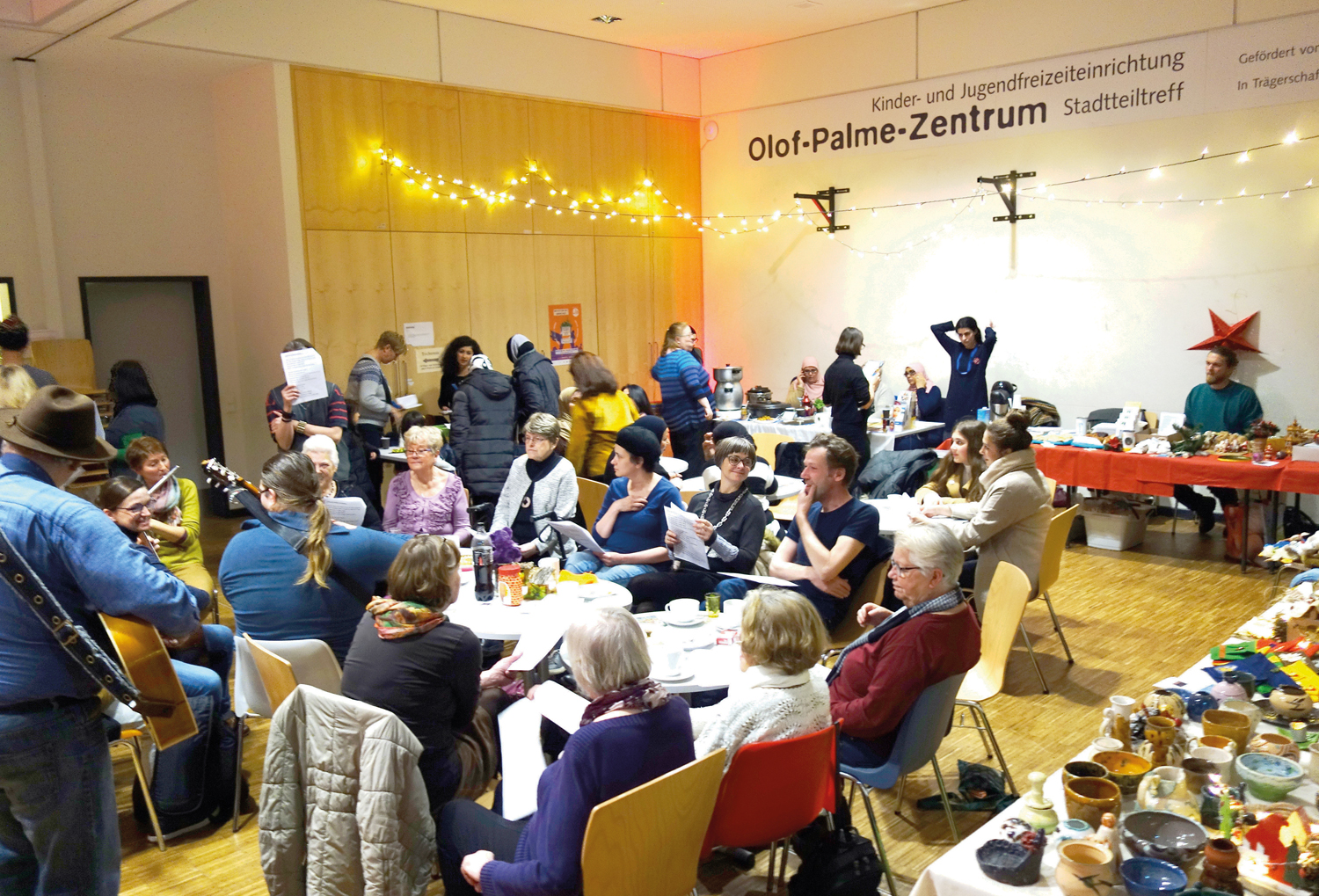 Vor Weihnachten ein Adventsmarkt