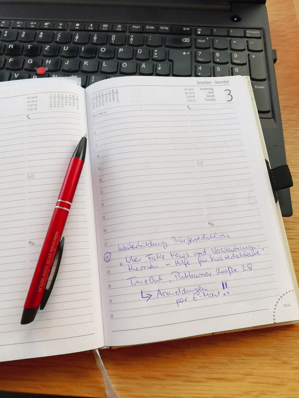 Eine der Weiterbildungen ist hier im Kalender notiert. Foto: Hensel