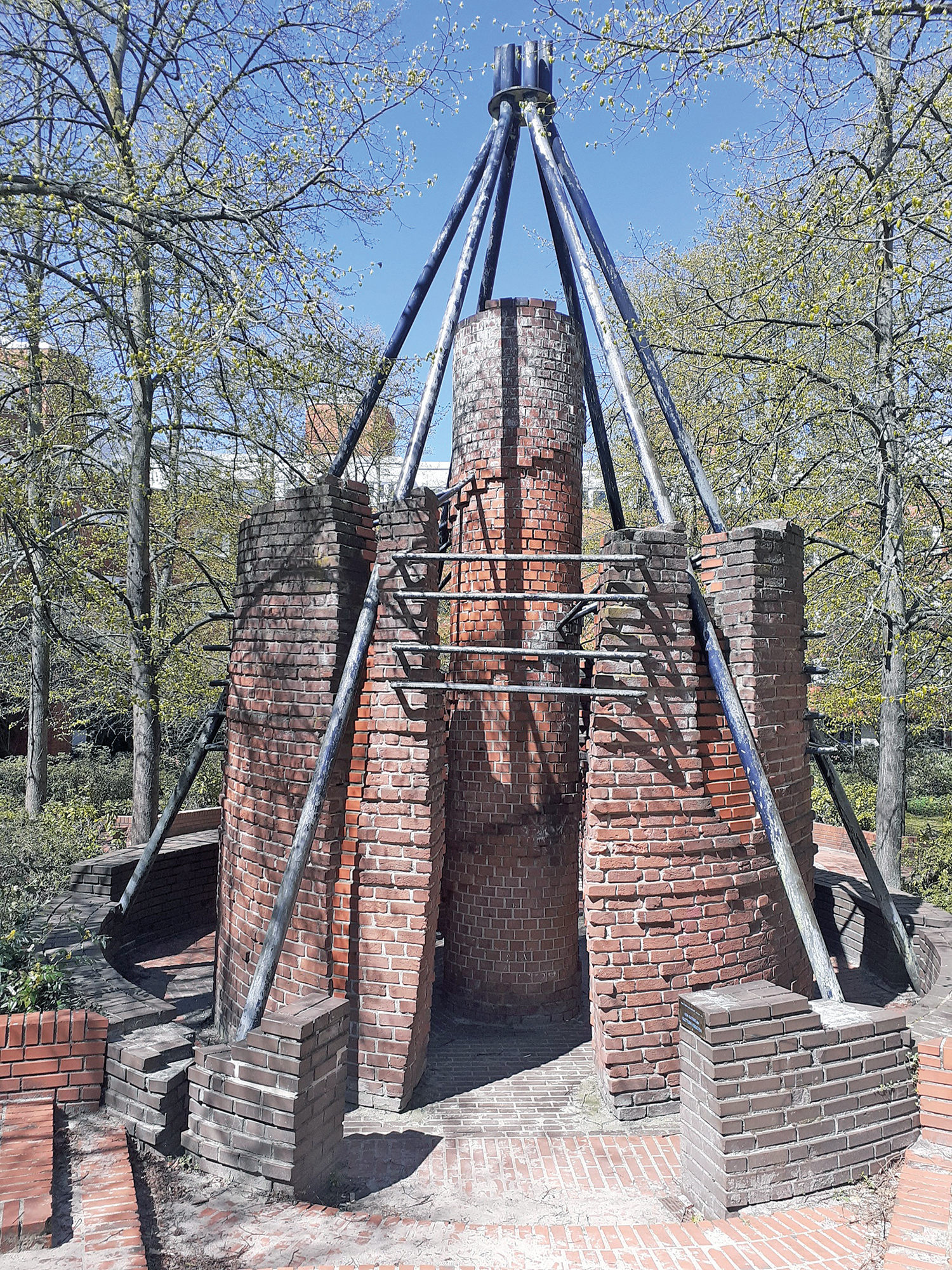 Fassaden, Plastiken und das versunkene Vineta