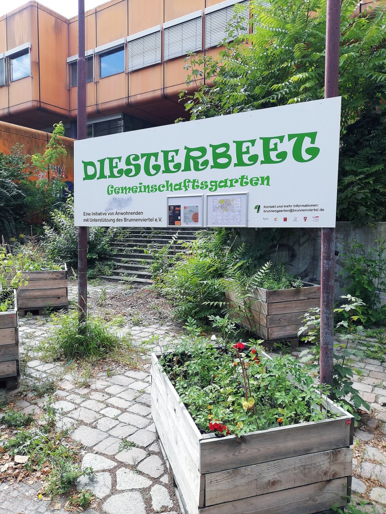 Diesterbeet-Hochbeetgarten in der Swinemünder Straße. Foto: Hensel