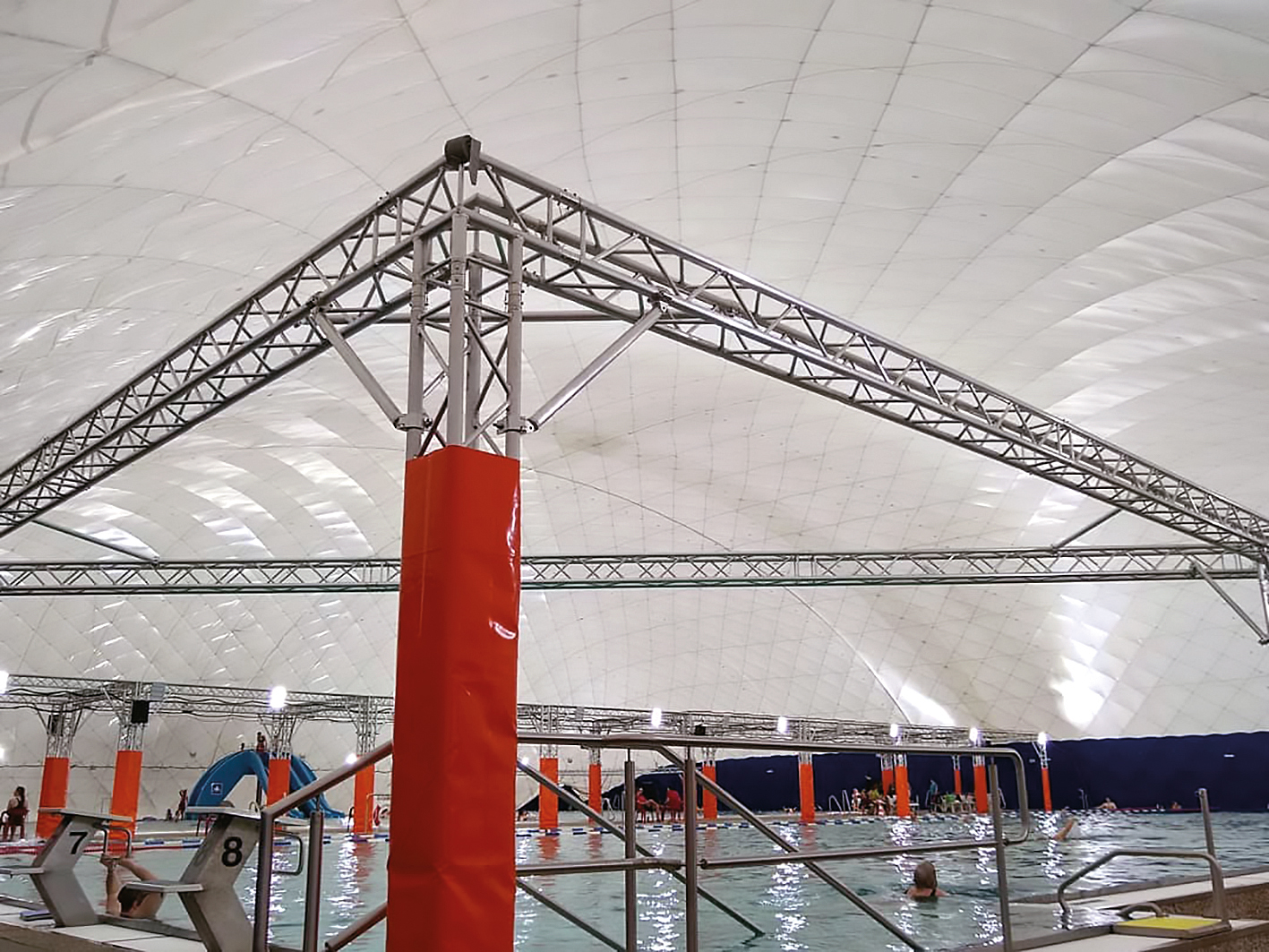 Kombibad Seestraße wird zur Traglufthalle