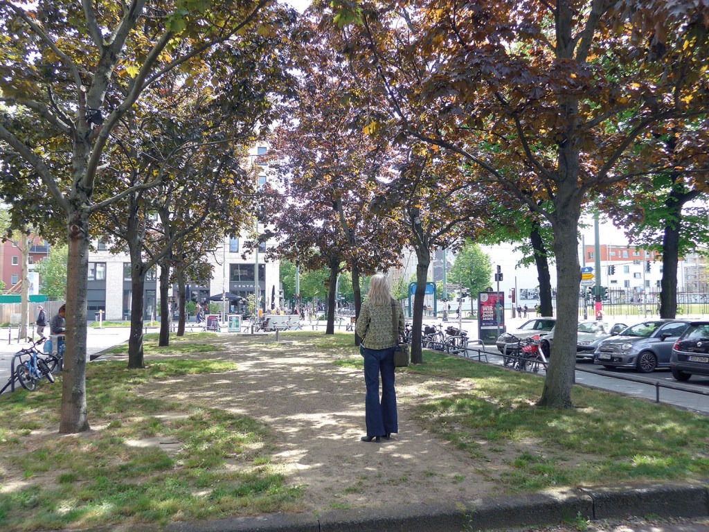 An der Ecke Brunnenstraße und Bernauer Straße – am Ort des Geschehens. Foto: Beate Heyne