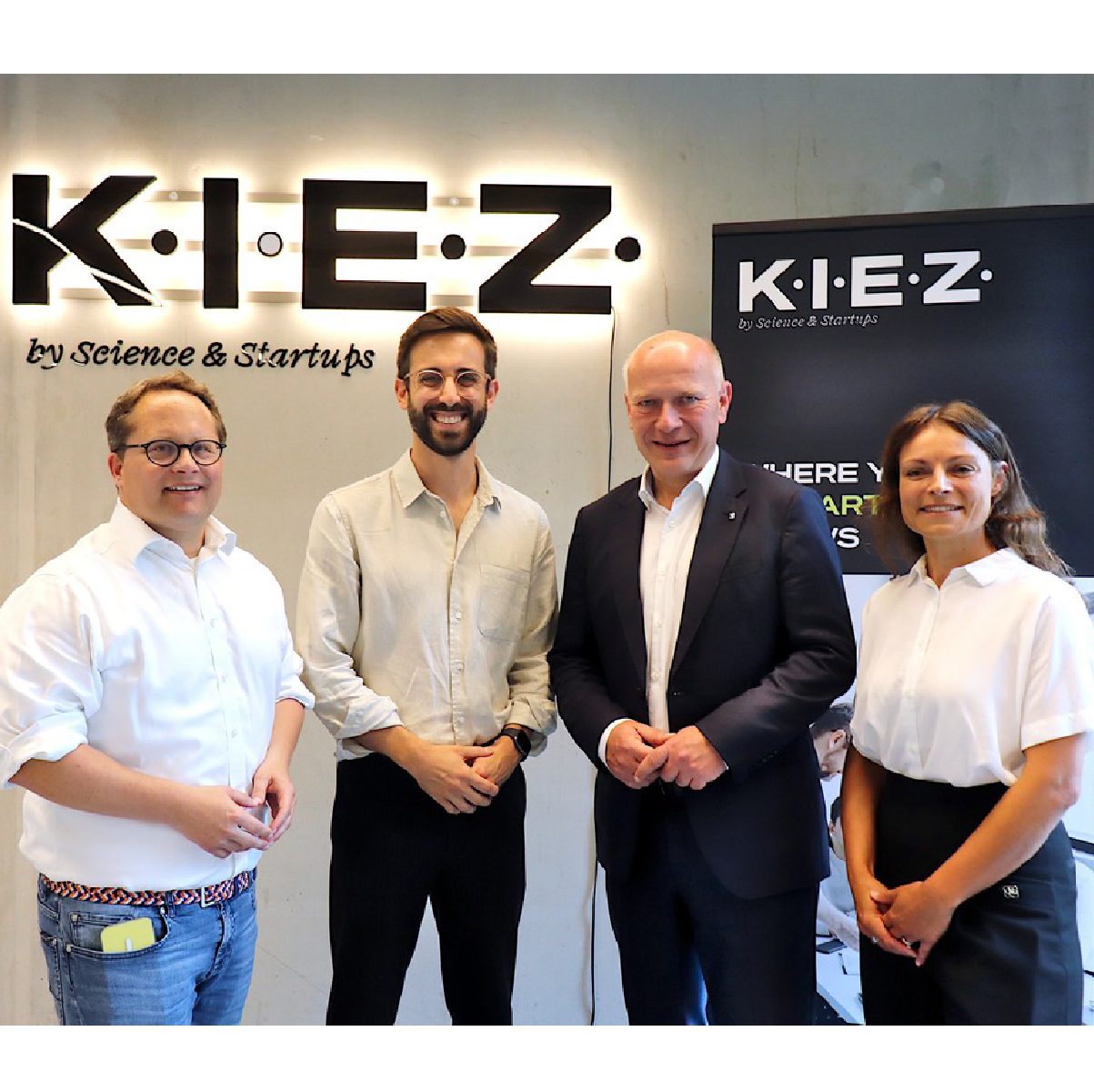 KI auf dem Laufsteg im Kiez