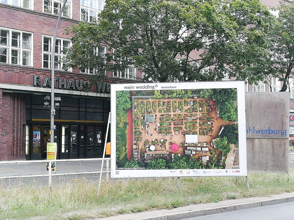 Ein Plakat der 6. Ausgabe von "Mein Wedding" mit einem Motiv von Volker Gehrmann (karachoberlin). Foto: Hensel