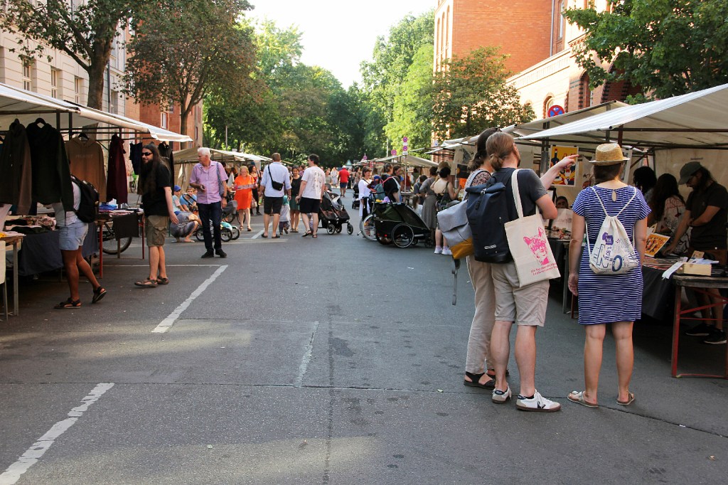 Beim Kreativmarkt in der Gotenburger Straße. Foto: Hensel