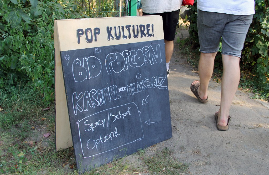 Das Schild wies den Weg in den Prinzengarten an der Panke. Foto: Hensel