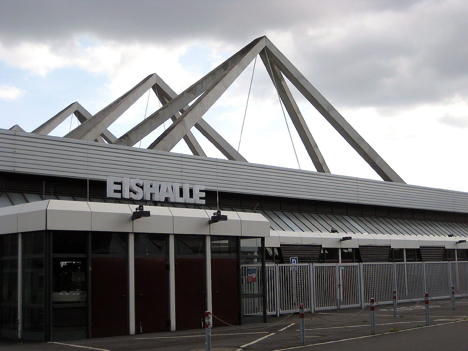 Erika-Heß-Eisstadion: Nur für Vereine