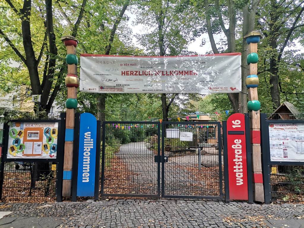 Hier geht's zum Familienzentrum Wattstraße. Foto: Schnell