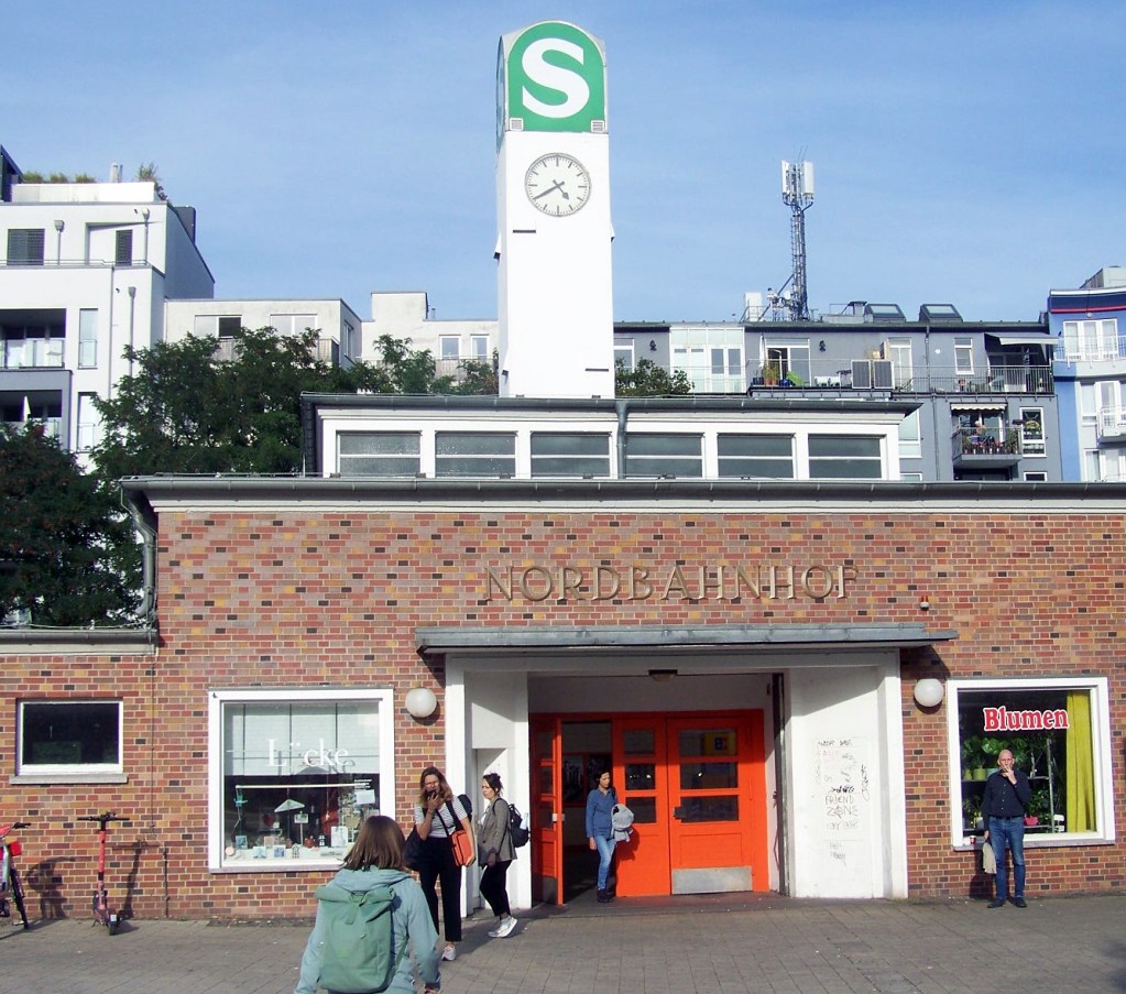 Empfangsgebäude S-Bhf. Nordbahnhof (bis 1950 Stettiner Bahnhof). Foto: Ralf Schmiedecke