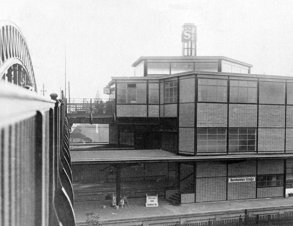 Bahnhof Bornholmer Straße um 1940. Foto: Ralf Schmiedecke