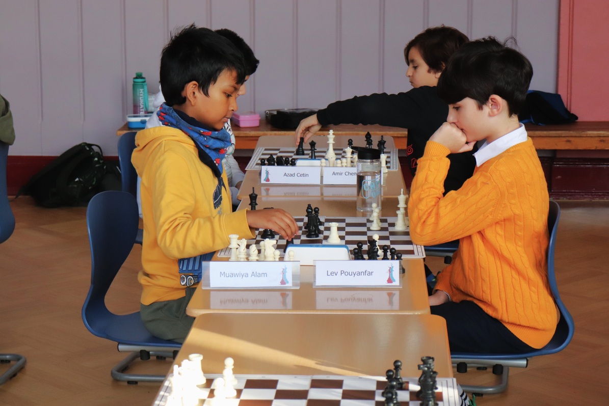 Läufer, Turm und Springer an der Andersen-GS