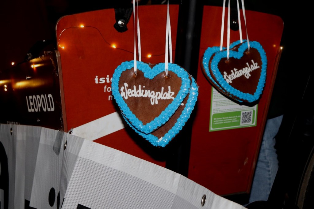 Lebkuchenherz für den Weddingplatz. Foto: Andrei Schnell
