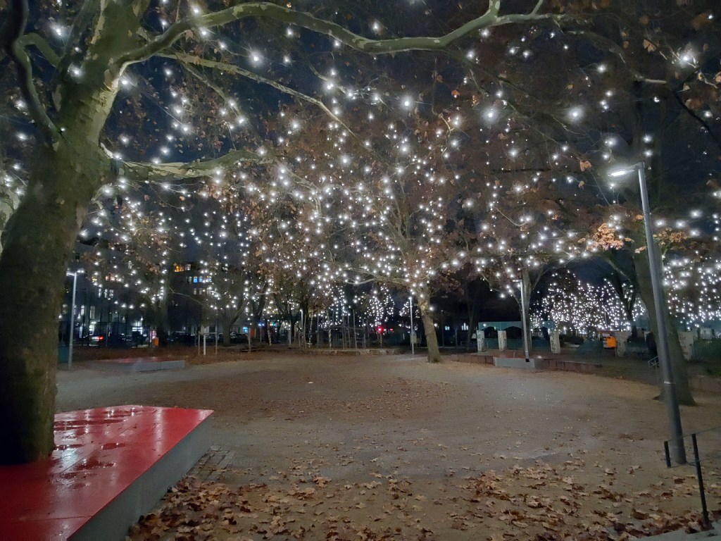 Lichter am Leopoldplatz. Foto: Hensel