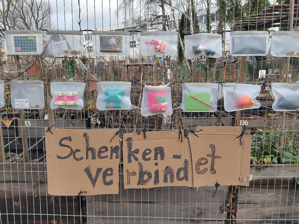 Der Schenkzaun am Gemeinschaftsgarten. Foto: Hensel