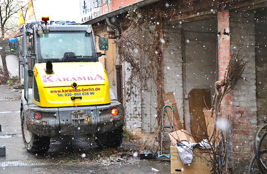 Nun doch! Abriss in der Kolonie 10