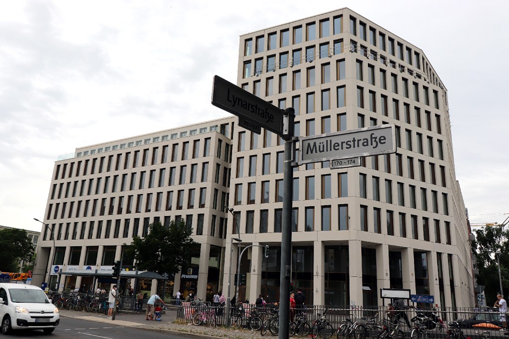 Die Mieterberatung findet im Neubau an der Ecke Müllerstraße und Lindower Straße statt. Foto: Schnell