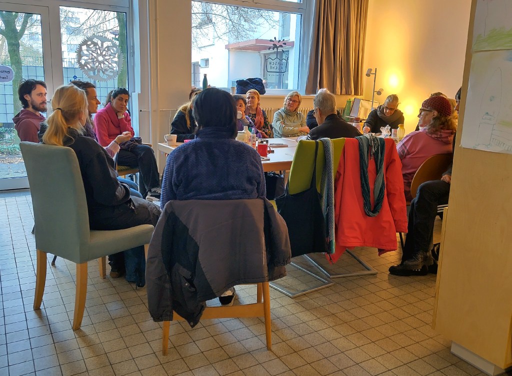Beim Naturkosmetik-Workshop in der Waschküche. Foto: Hensel