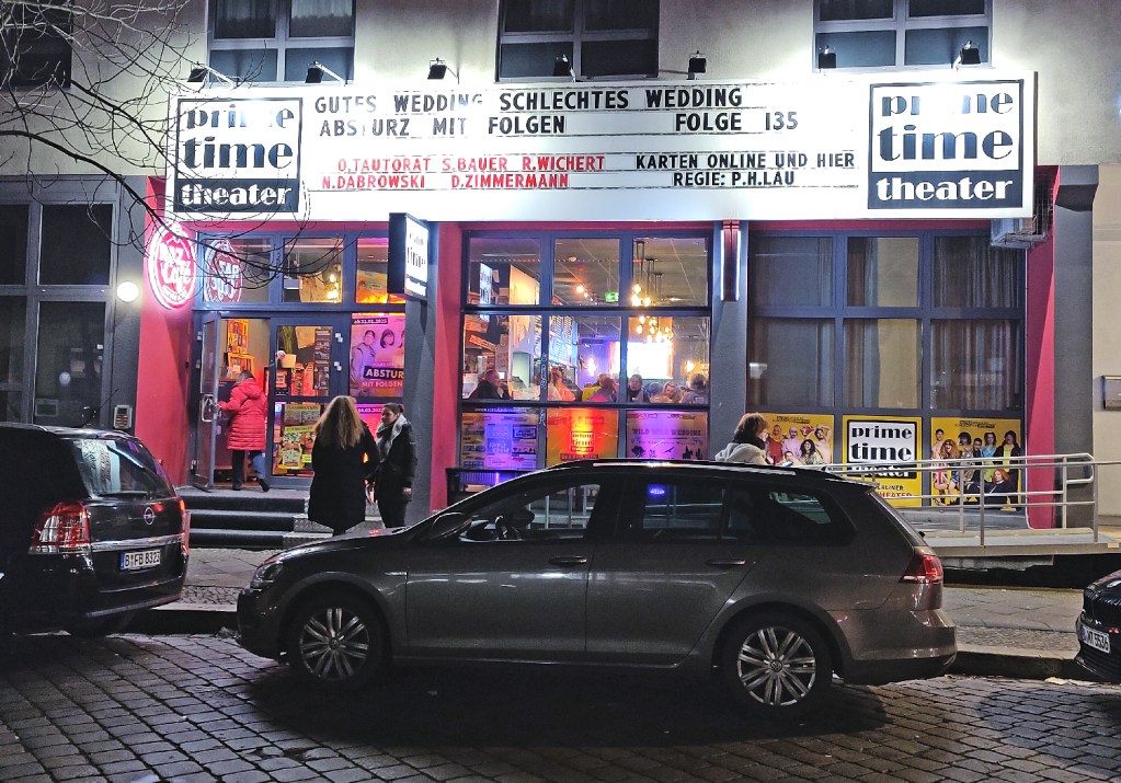 Das Prime Time Theater in der Burgsdorfstraße von außen. Foto: Hensel