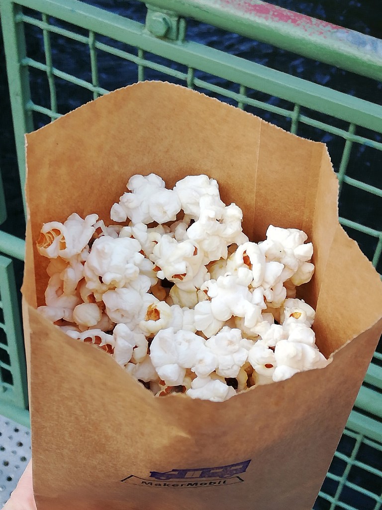 Süß oder salzig? Eine Tüte Popcorn gibt es gratis zum Kino dazu. Foto: Hensel