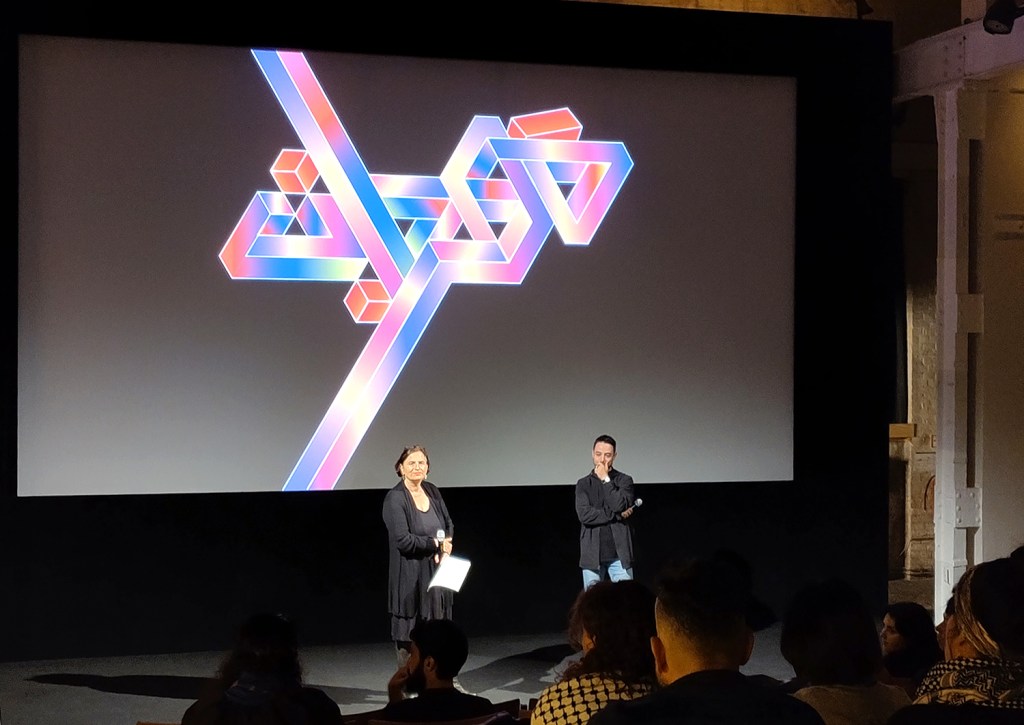 Filmgespräch mit Regisseur Karim Kassem (rechts). Foto: Hensel