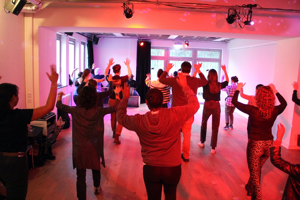 Einen Tanzworkshop gab es auch. Foto: Hensel