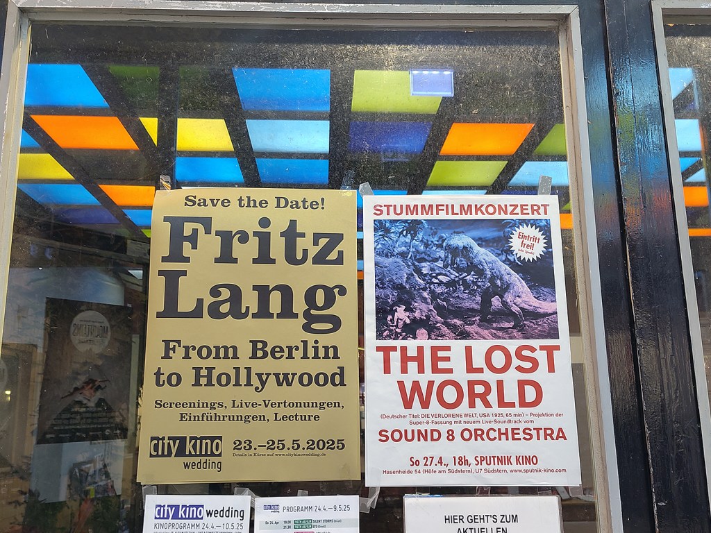 Veranstaltungstipp City Kino: Plakate am City Kino Wedding weisen auf das Fritz-Lang-Wochenende hin. Foto: Hensel