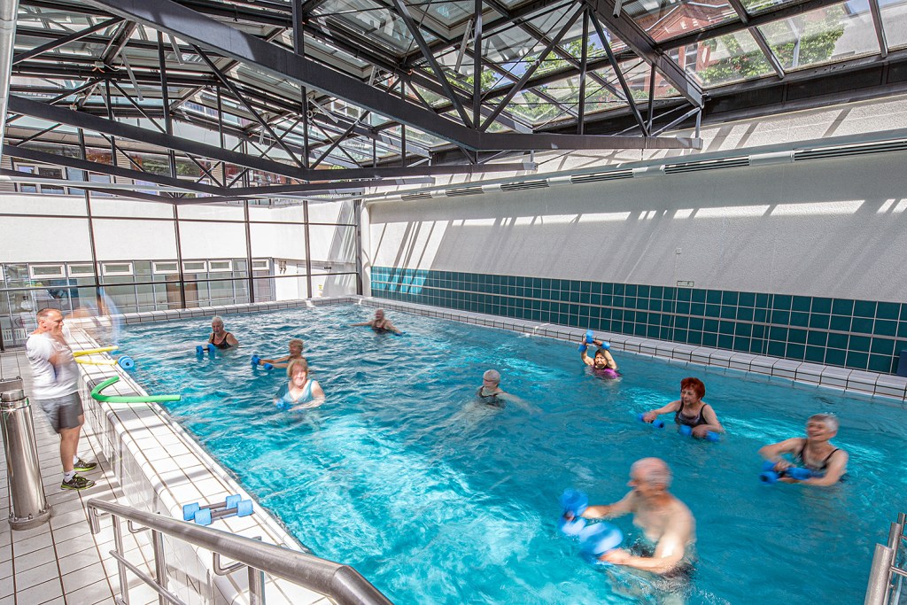 Wassergymnastik Bewegungsbad Wedding Innenraum