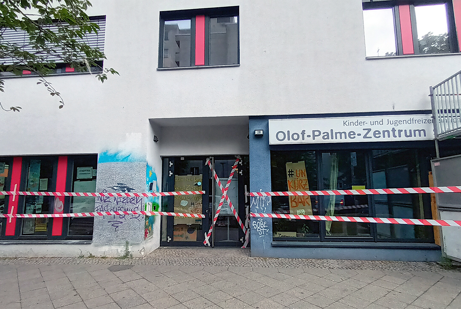 Wer bei Jugendklubs spart, bekommt rechts!