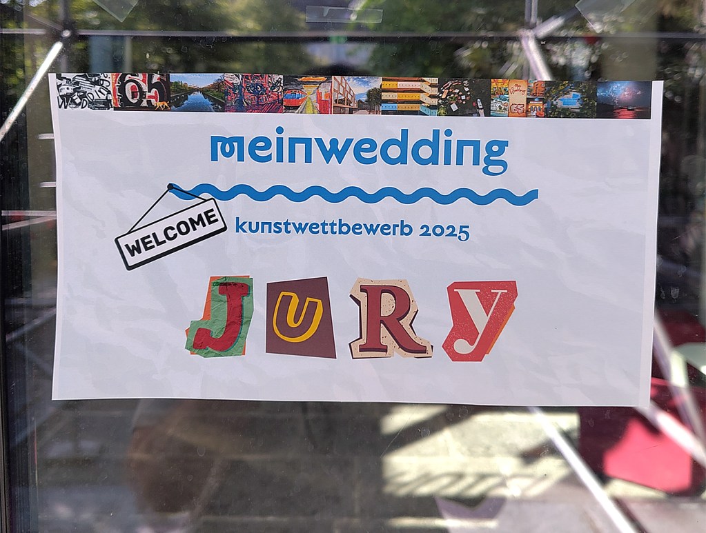 Das Plakat hat die Jurymitglieder begrüßt Foto: Hensel