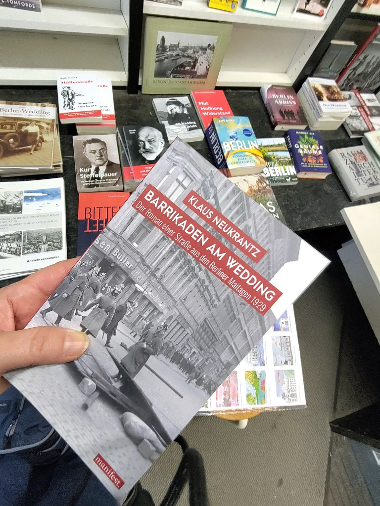 Im Belle-et-triste gibt es Wedding-Literatur