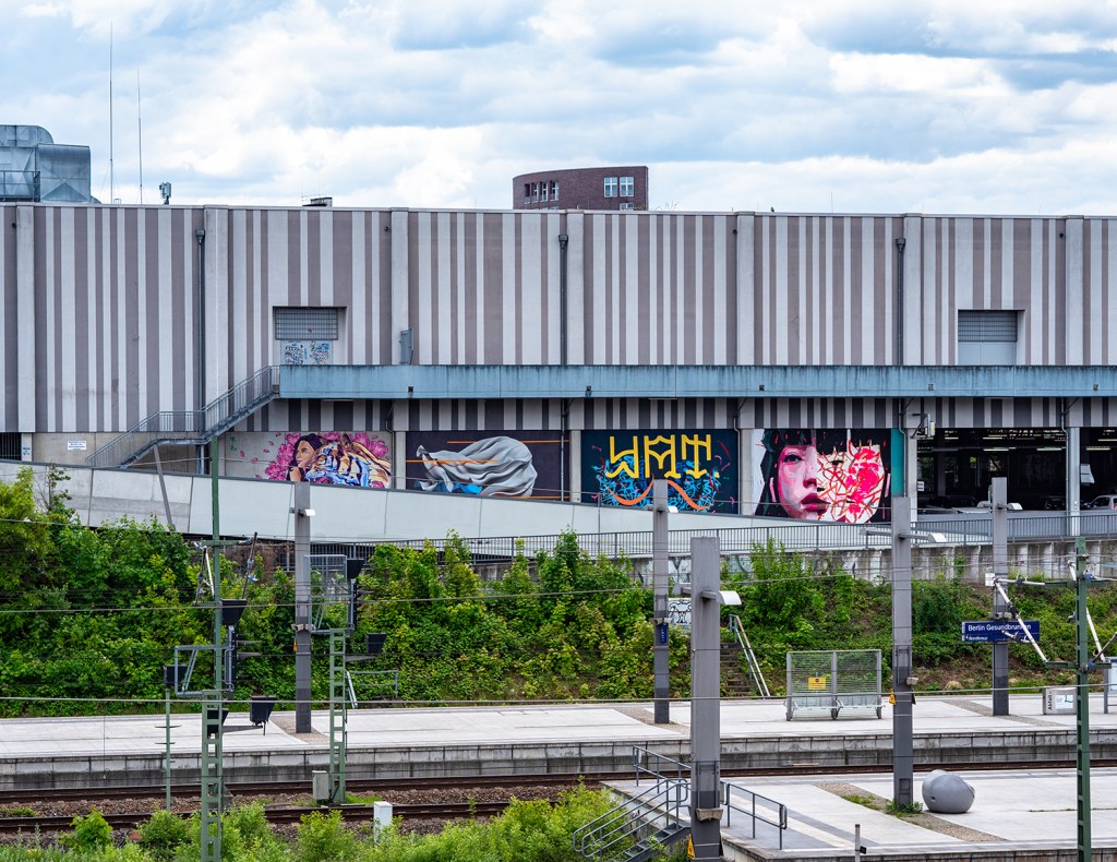 Street Art am Kaufland-Parkhaus am Gesundbrunnen im April 2025. Foto: Sulamith Sallmann