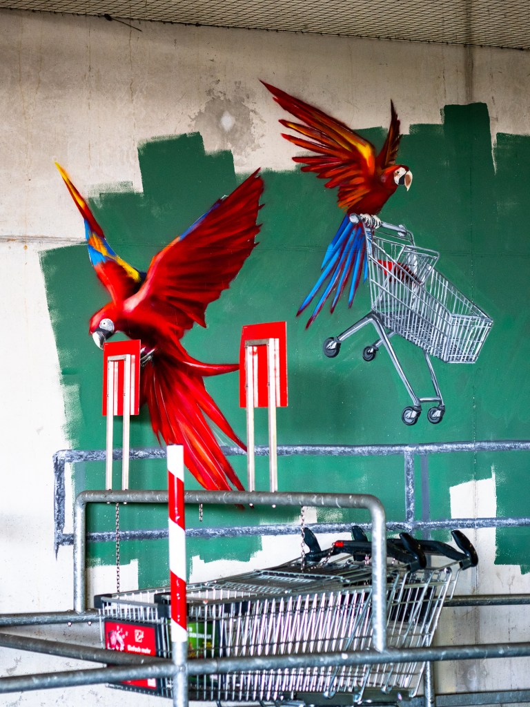 Street Art von Laetiberlin im Kaufland-Parkhaus am Gesundbrunnen im April 2025. Foto: Sulamith Sallmann