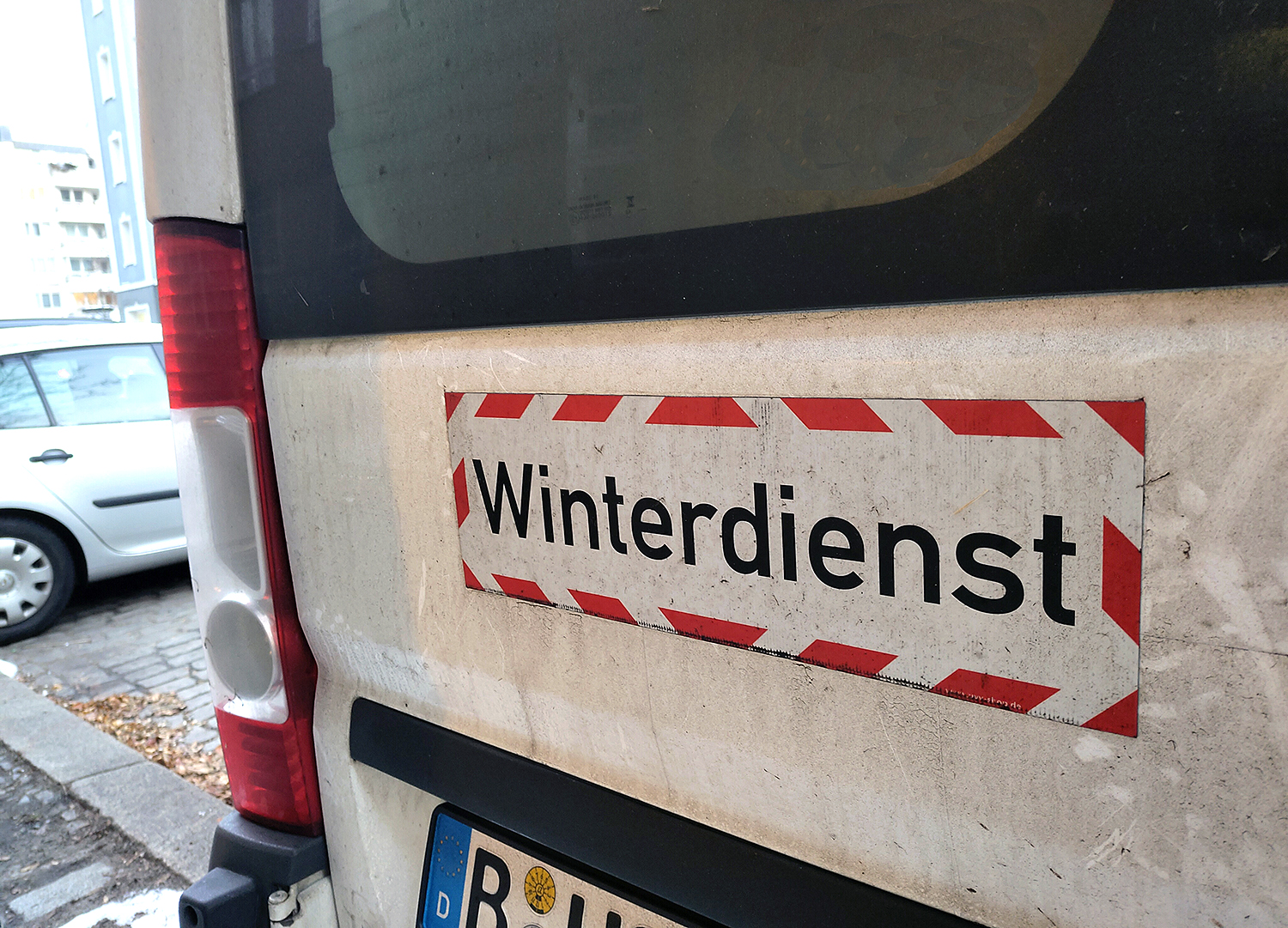 Schneeschiebe-Unlust: Ein Winterdrama im Wedding