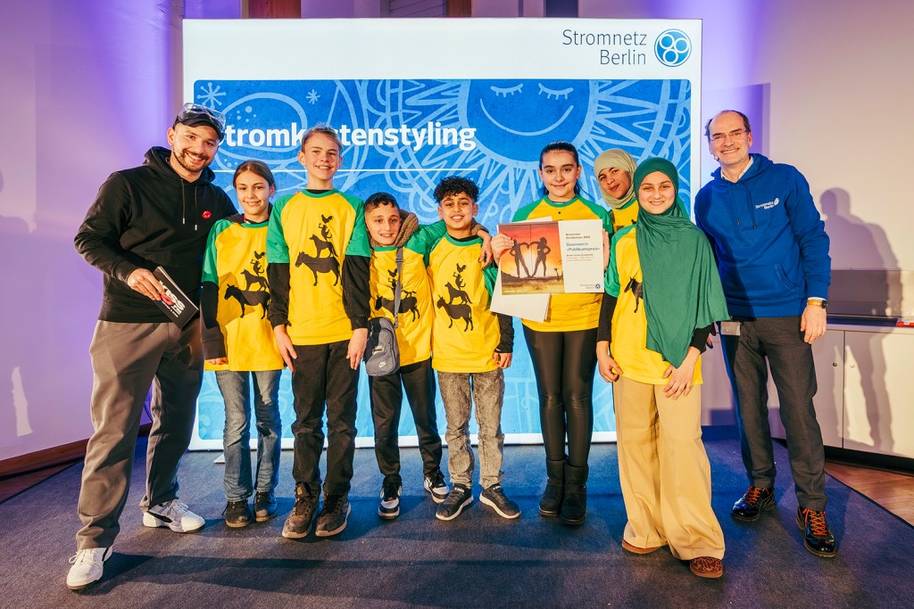 Die Gewinner des Publikumspreises beim Stromkastenstyling 2025 kommen aus dem Wedding. Foto: Stromnetz Berlin