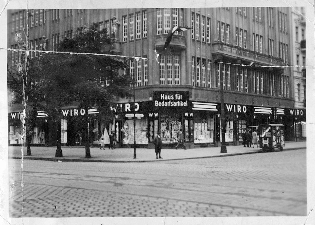 Eckansicht Warenhaus Loewenberg/Ury/Rosenthal, 1936. Quelle: LAB: B-Rep-203-Nr-6567
