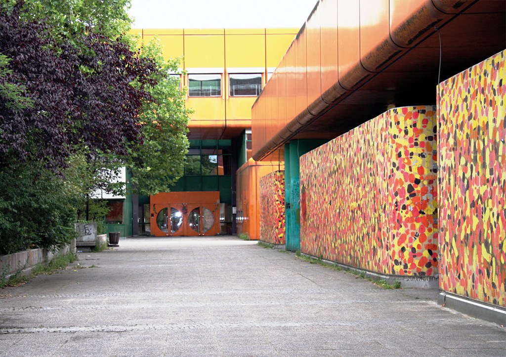Die leerstehende Schule in der Putbusser Straße. Foto: Hensel