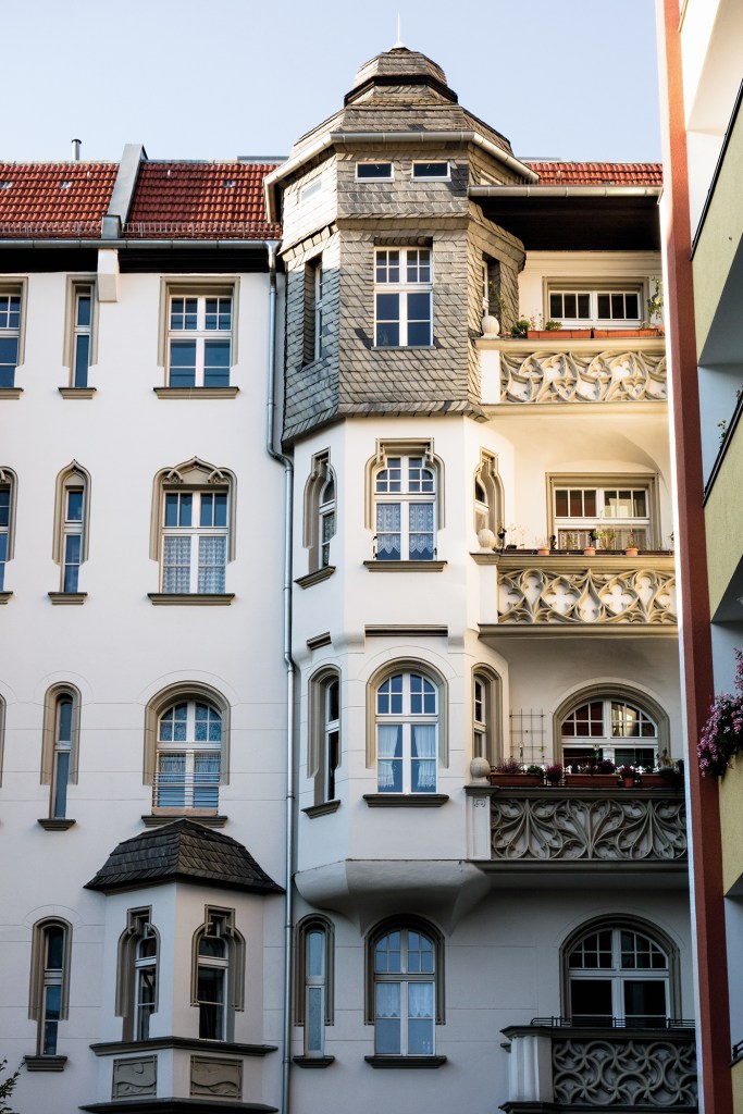 Blick in den Wohnkomplex Versöhnungs-Privatstraße in der Hussitenstraße. Foto: Sulamith Sallmann