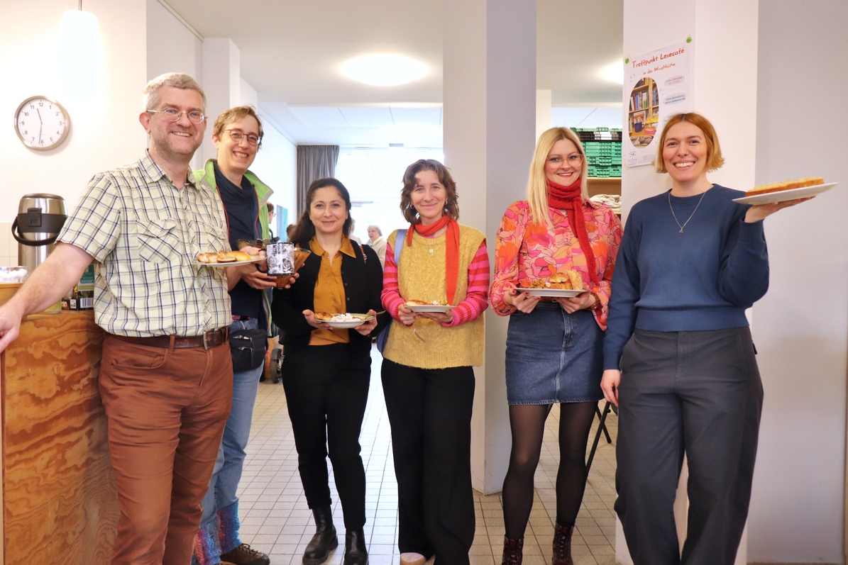 Interkultureller Brunch im Brunnenviertel: Begegnung am Buffet