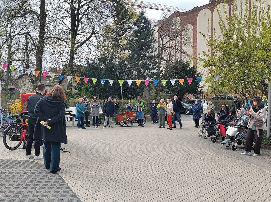 Bei der Eröffnung des fLotte-Sozial-Standorts im Paul-Gerhardt-Stift. Foto: Hensel