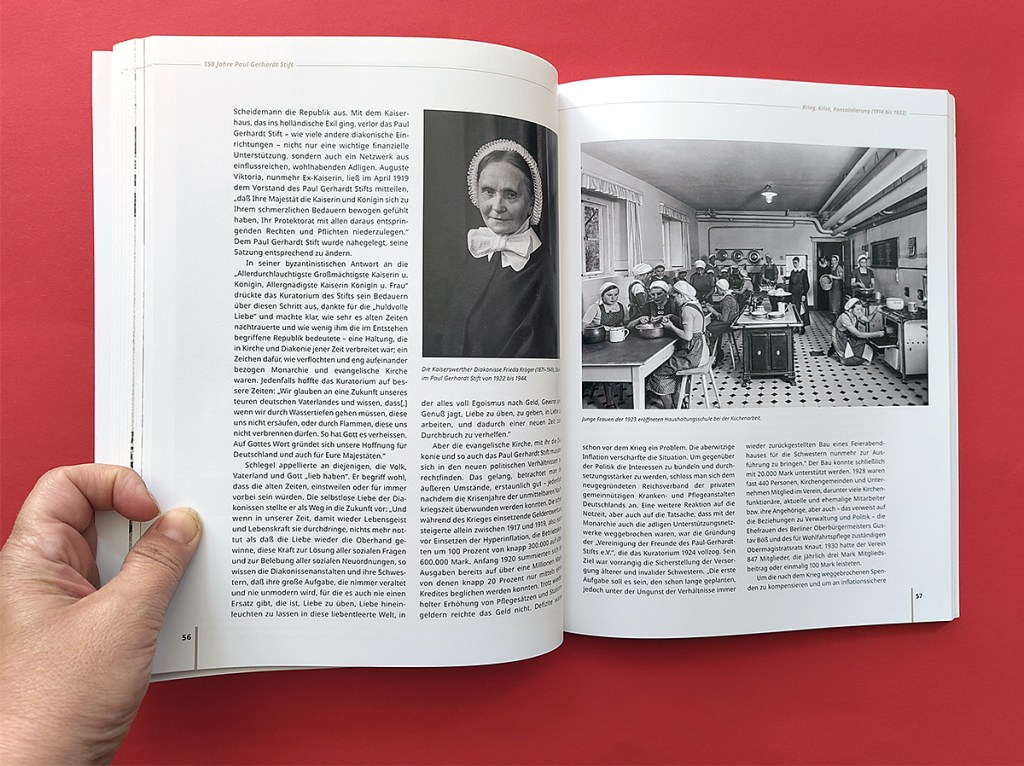 Blick ins Buch "Ein Segen für die Stadt". Foto: Hensel