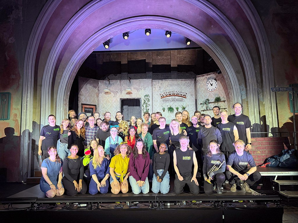 Veranstaltungstipp: Das Ensemble des „Encore! Musicals Berlin e.V.“ ist mit dem Stück "Dear Evan Hansen" im Weddng zu Gast. Foto: Encore!