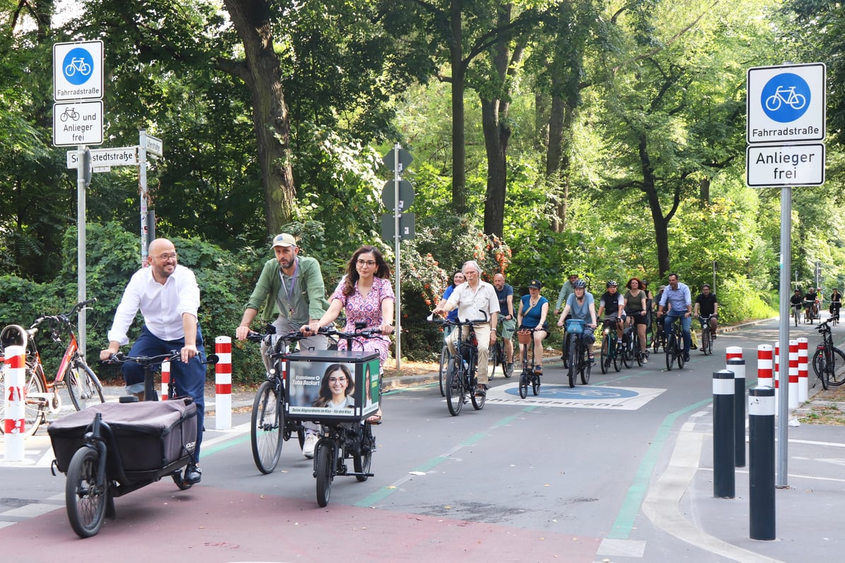 Das Netz wächst: Die Uferstraße ist jetzt Fahrradstraße