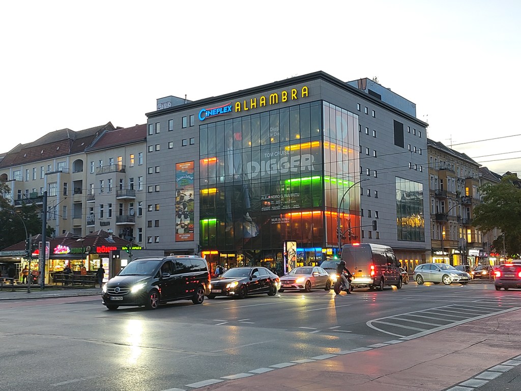 Das Kino Cineplex Alhambra im Wedding